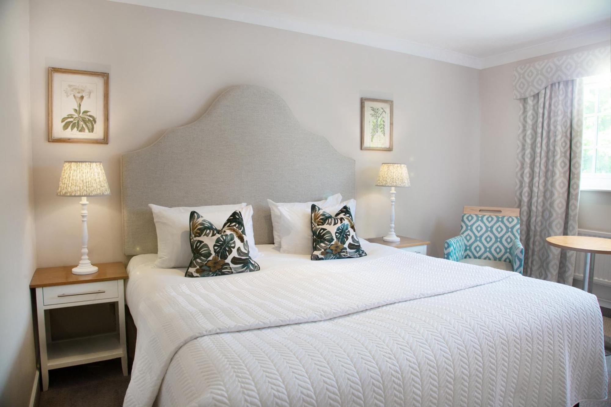 Manor House Hotel & Spa, Alsager Bagian luar foto