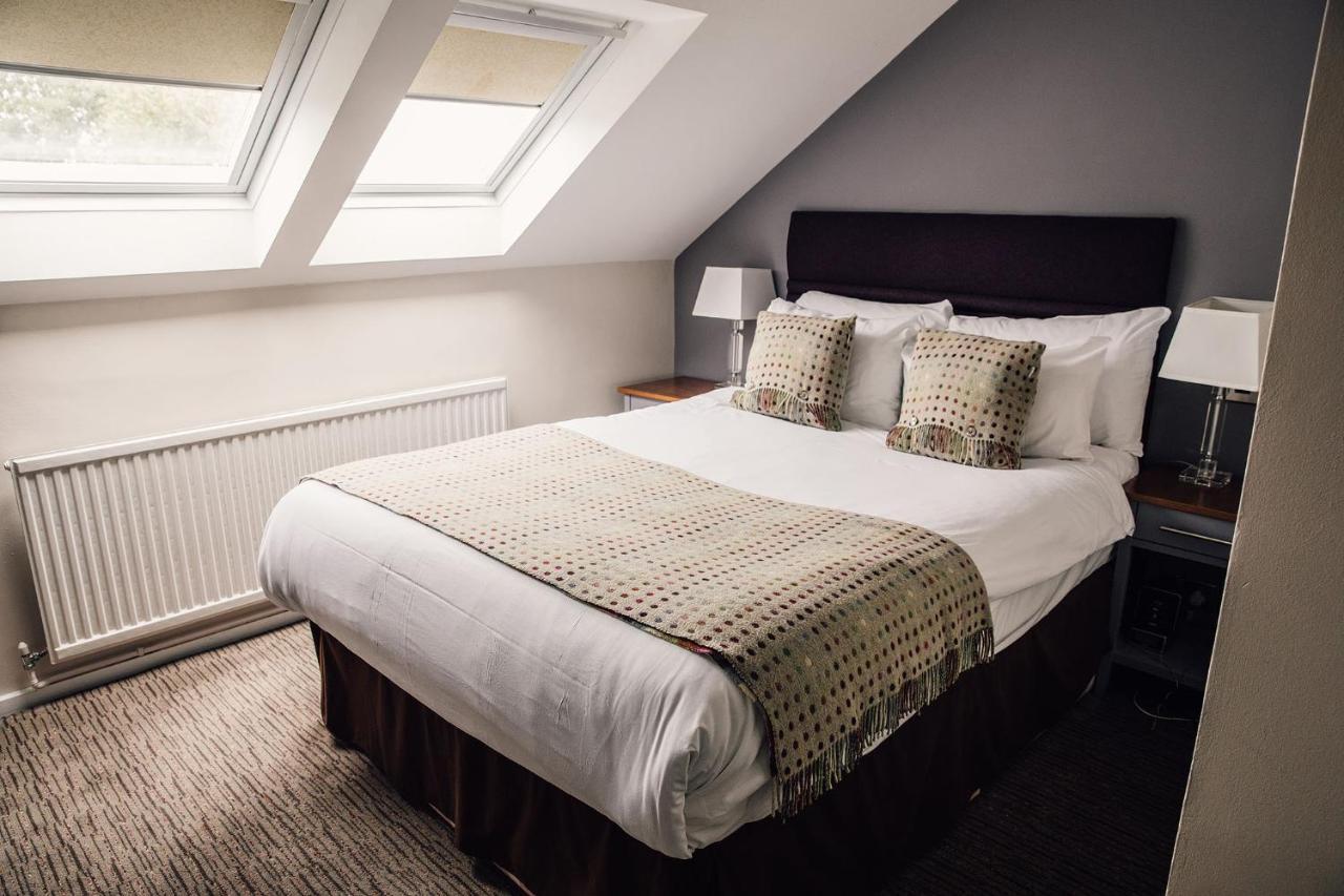 Manor House Hotel & Spa, Alsager Bagian luar foto